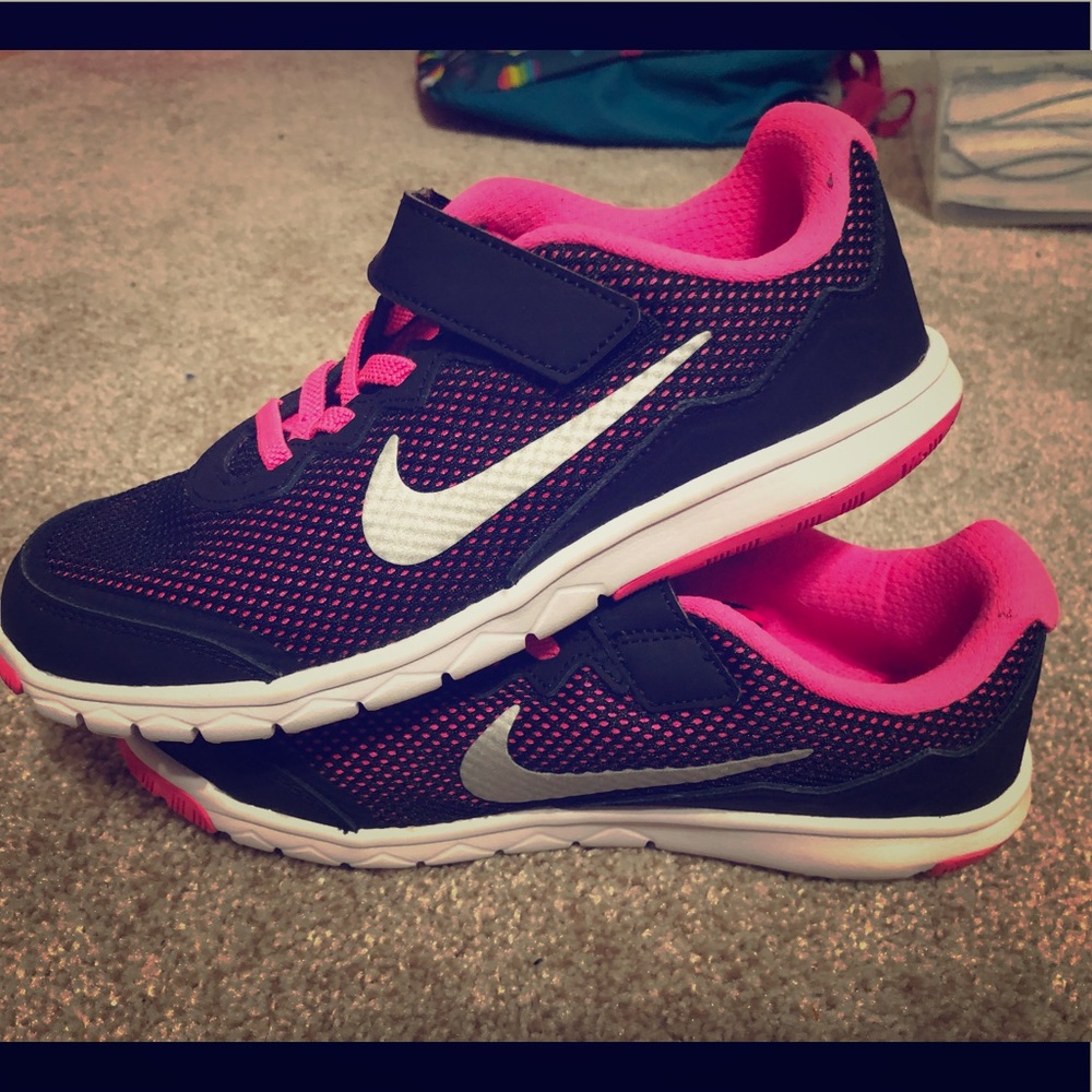 Girls Sneakers